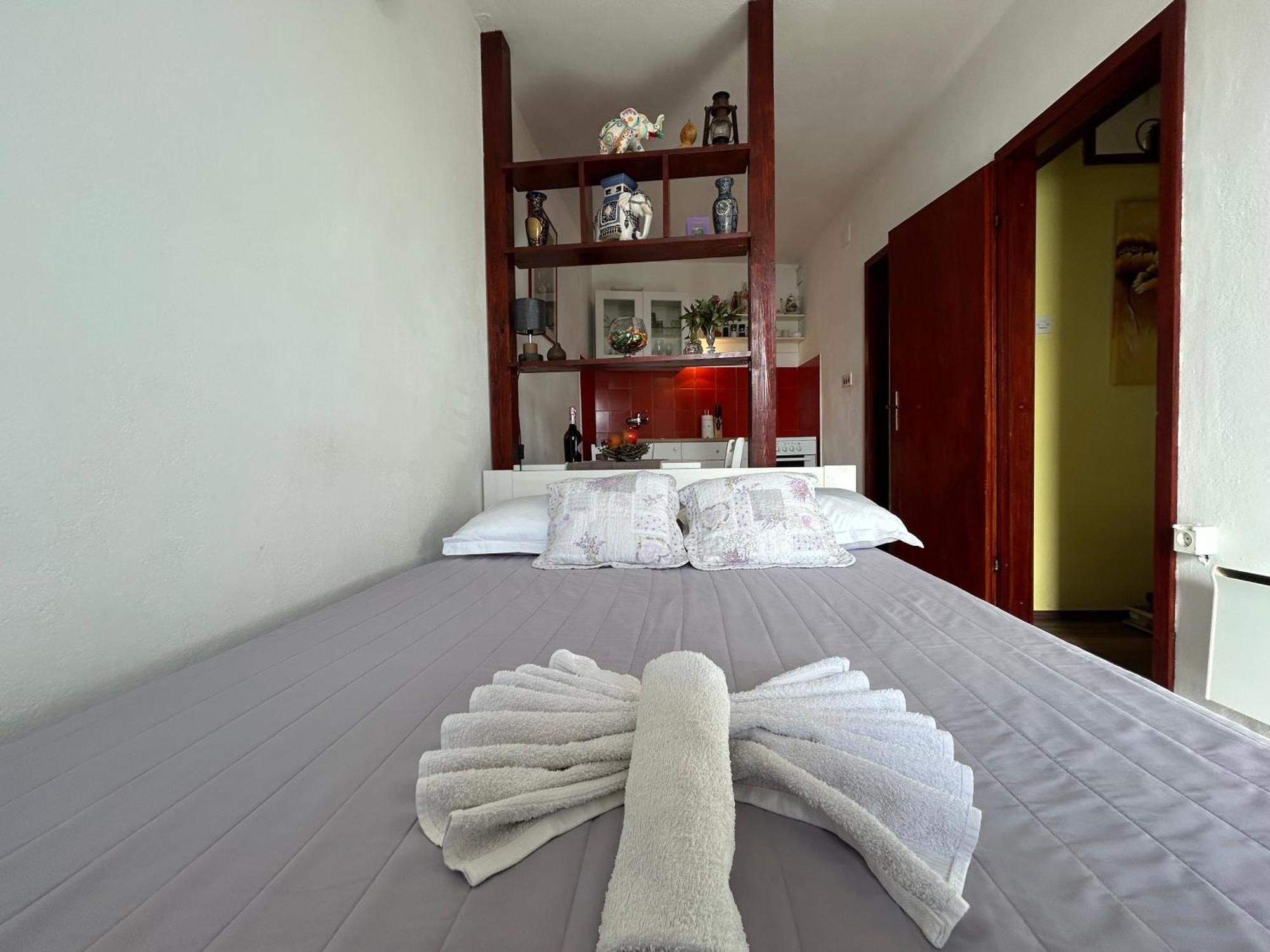 Seafront Studio Apartment+Balcony Podgora Exterior photo